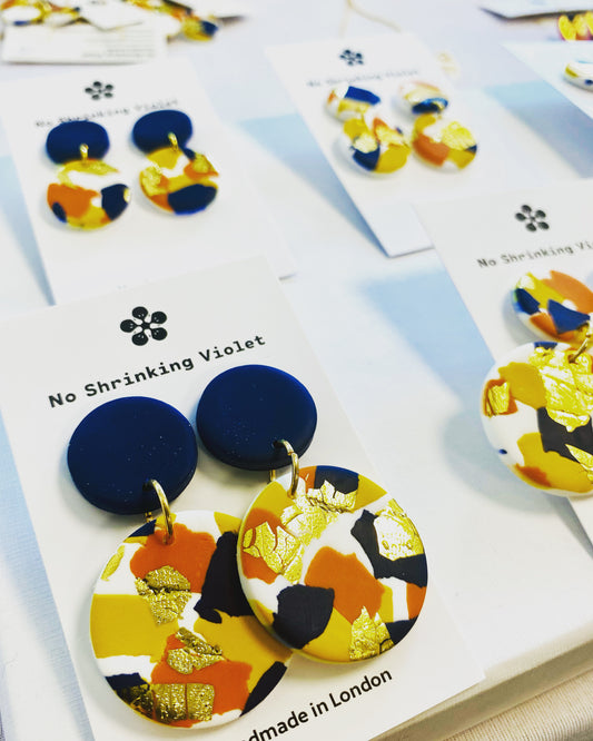 Sydney Medium Earring (Navy Stud)