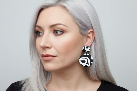 Songlines - Large Earring (Black)