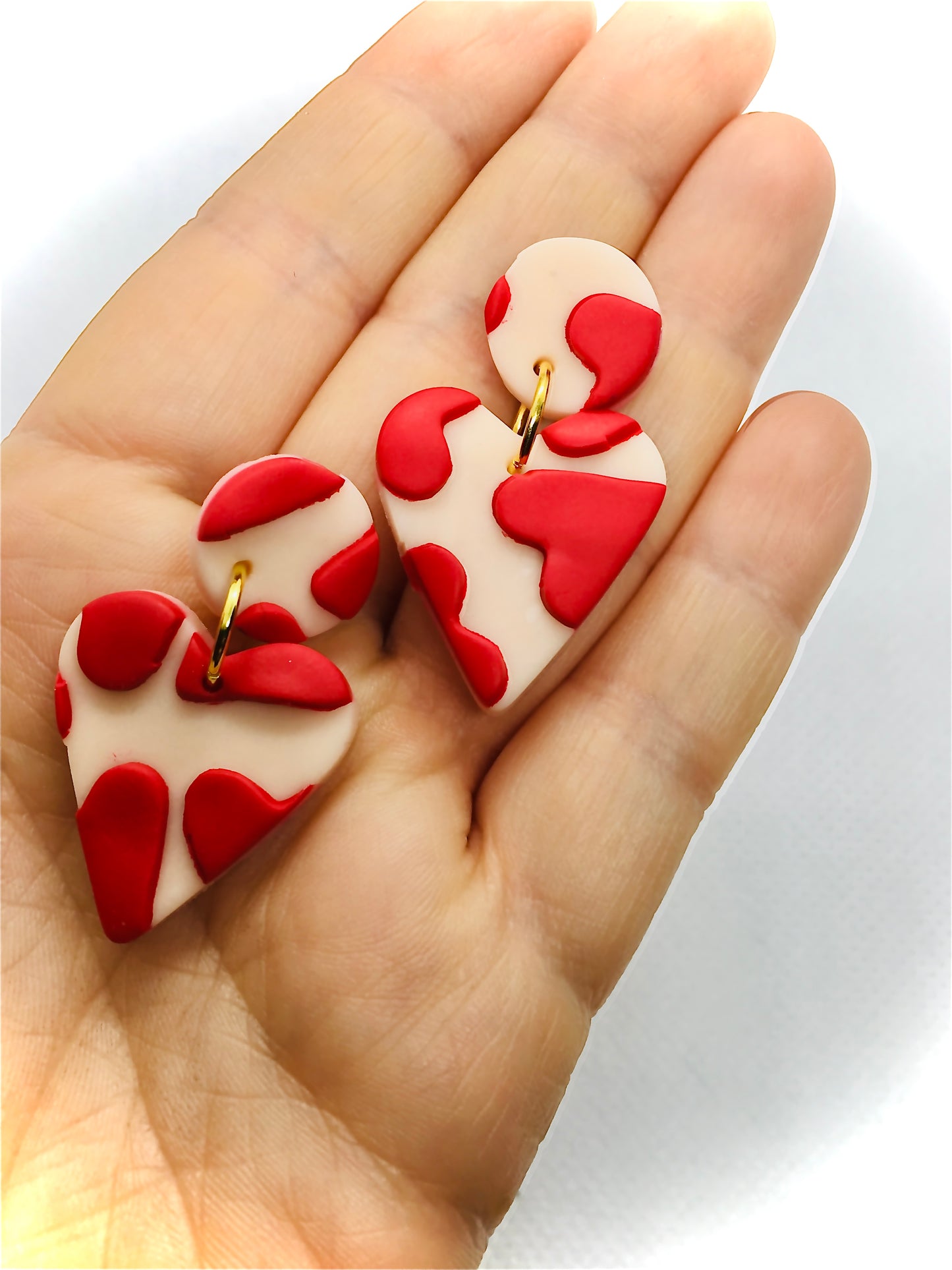LOVE LOVE LOVE - Medium Earring